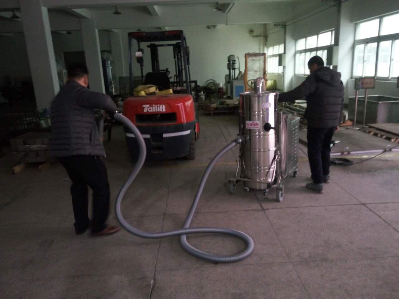 三相電吸塵器.jpg