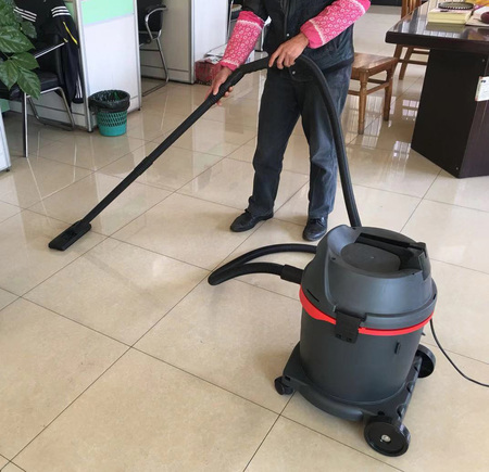 展廳、加工車間用小型吸塵器