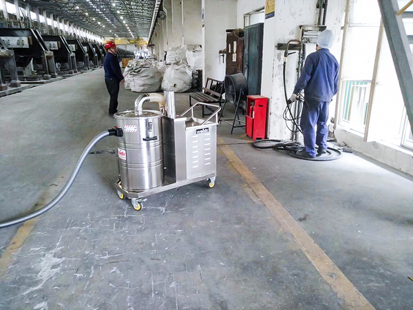 小型工業吸塵器