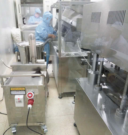 制藥業用大功率吸塵器.jpg